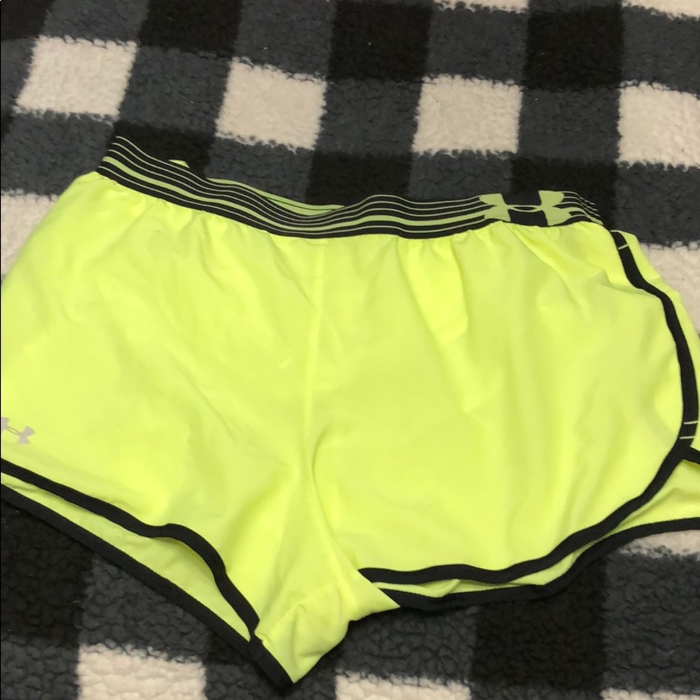 Underarmour running shorts